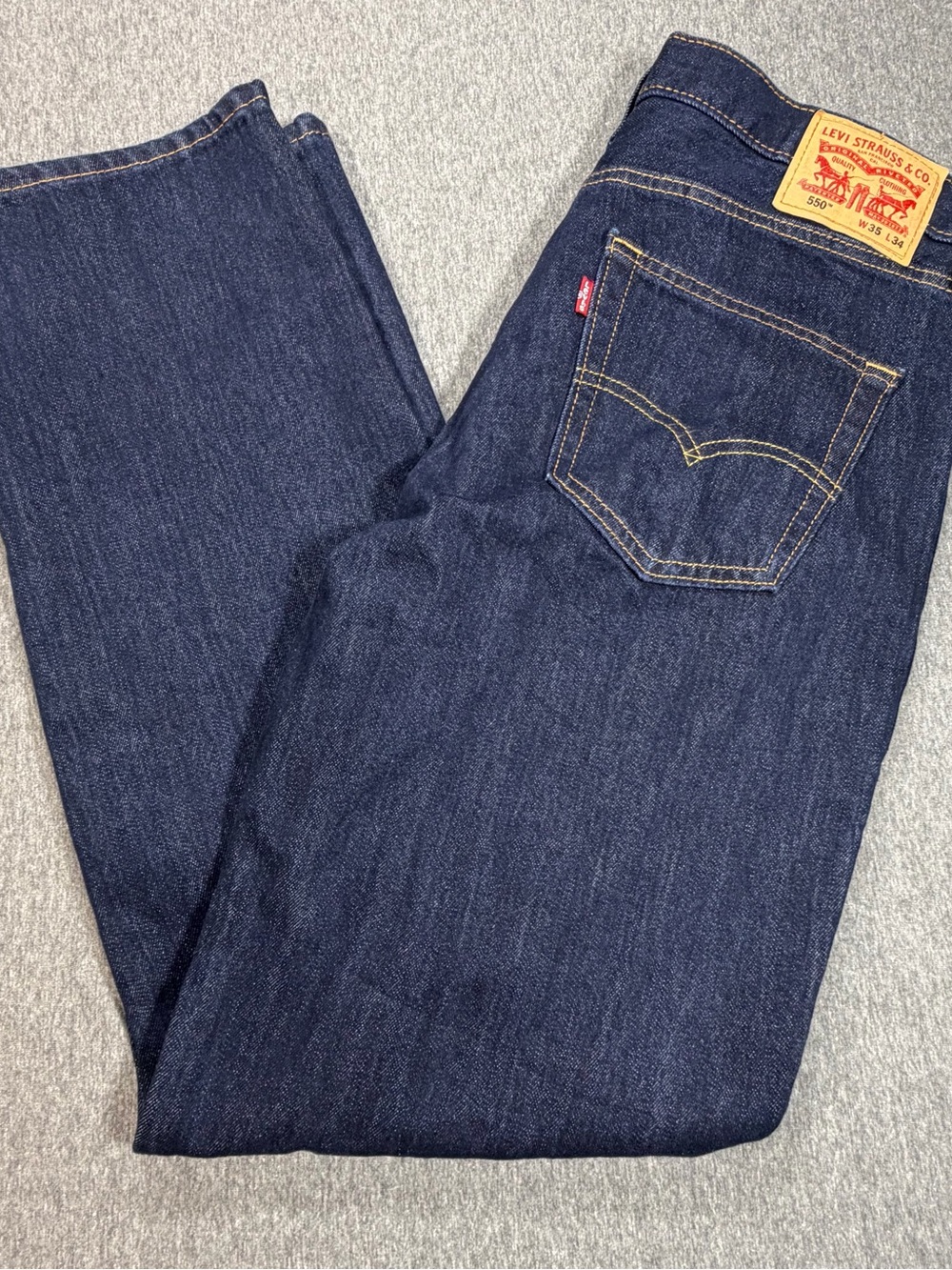 Levi’s 550 Men’s Blue Jean 35x34 Dark Wash Denim Jeans Dark Blue